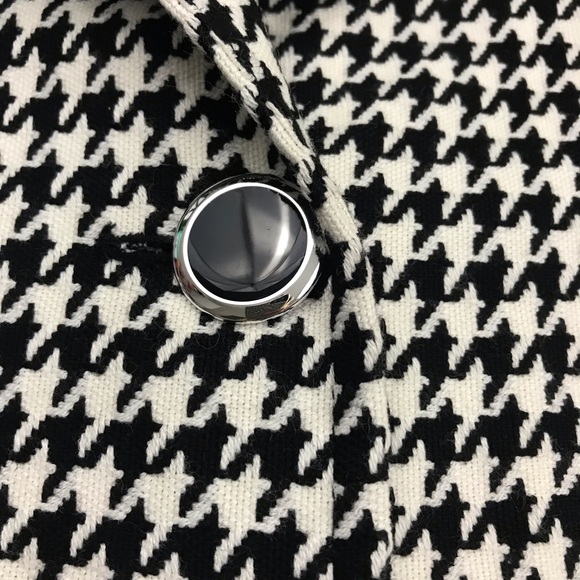 Carmen Marc Valvo Size Small Black White Coat - Picture 3 of 8